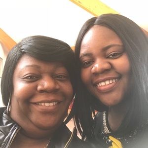 Meet your Posher, Janaya